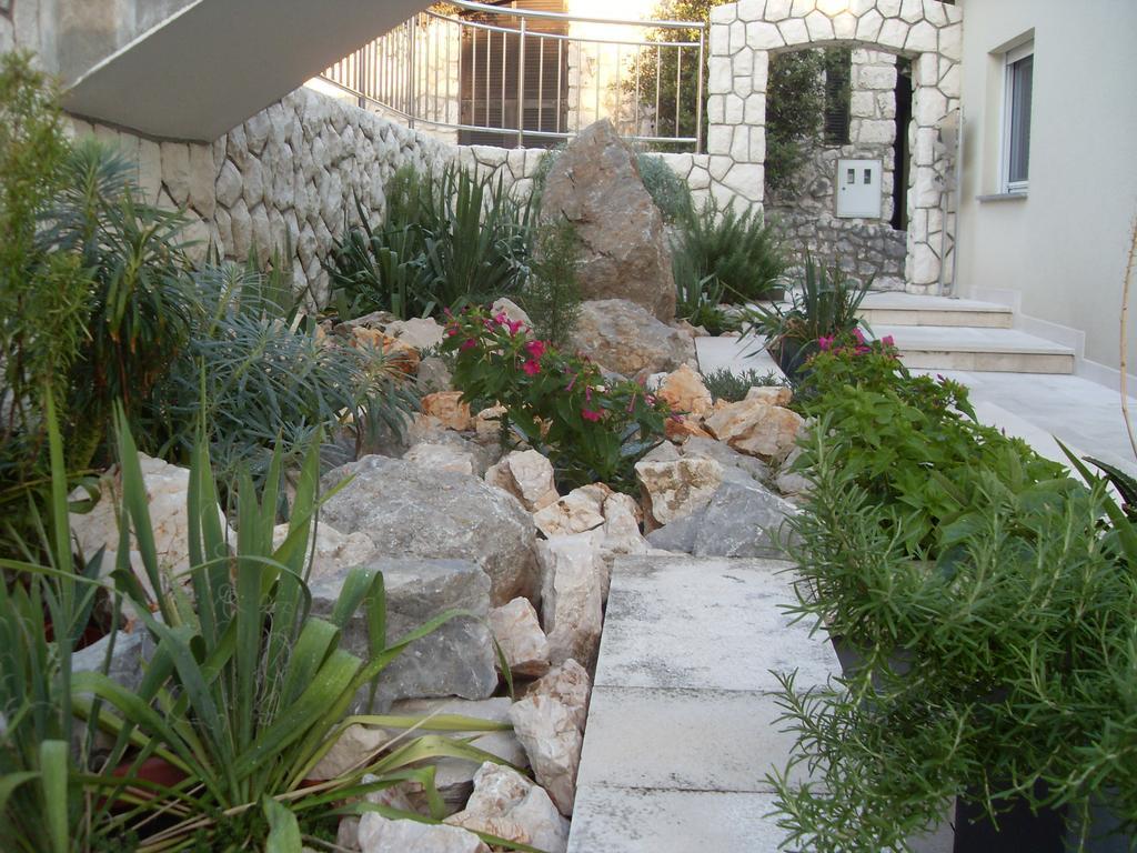 Apartments Ilona Novi Vinodolski Exterior photo